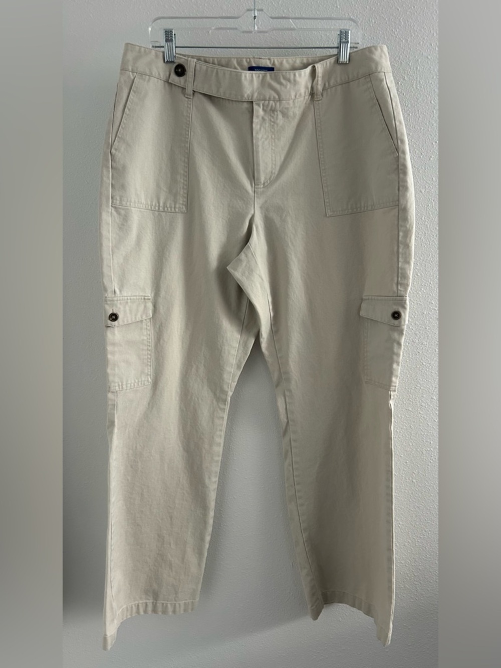 Dockers Light Beige Cargo Pants with Utility Pockets